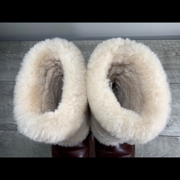 UGG Australia 1008823 Patten Chestnut Sheepskin Cuff Short Booties Boots Size 6 - Picture 7 of 9